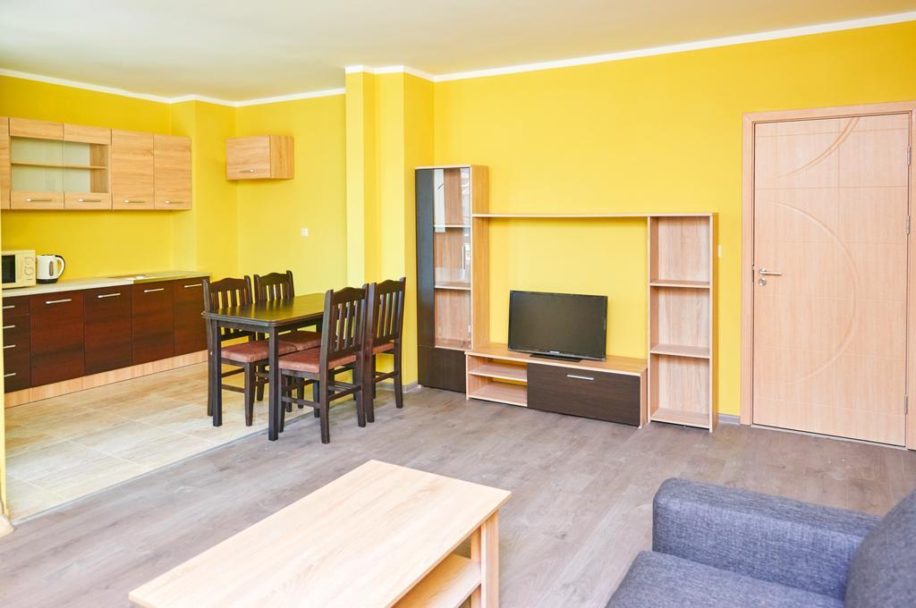 Evi Apartments 2 Ahyolu Oda fotoğraf